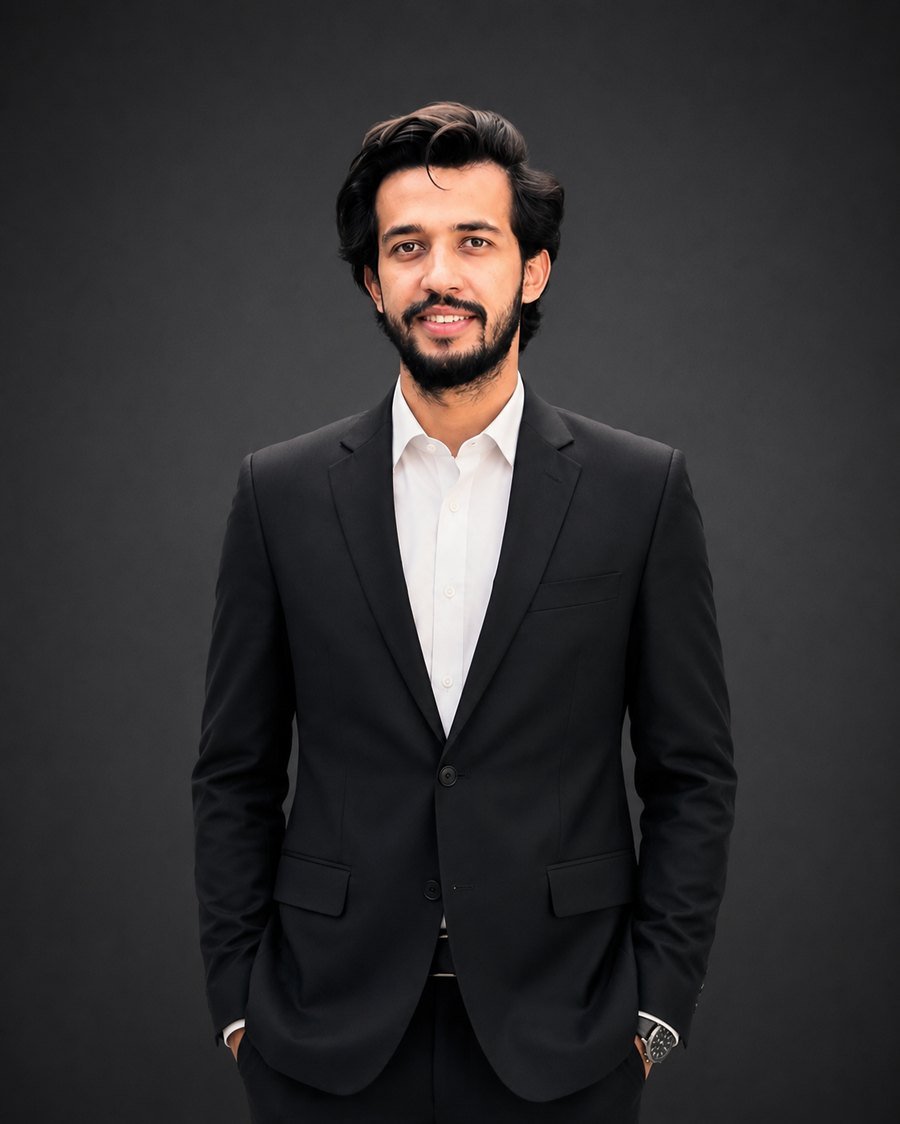 Hassam Khan, also written Hassam Bin Tariq, founder of i2build